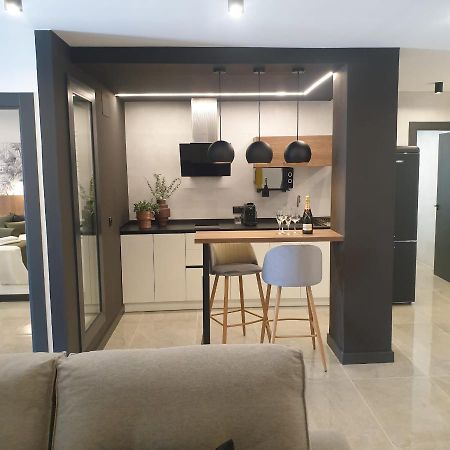 Apartamento Urbanlux Olimpia Familiar Albacete Exterior foto